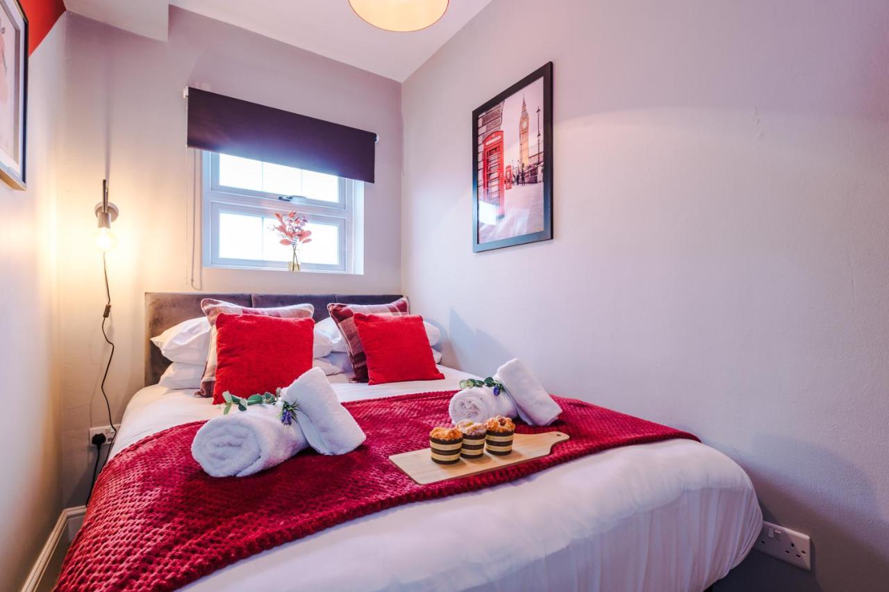 New! Gorgeous 2-Bed Home In Chester City Centre By 53 Degrees Property - Incredible Location, Ideal For Small Groups - Sleeps 6! Экстерьер фото
