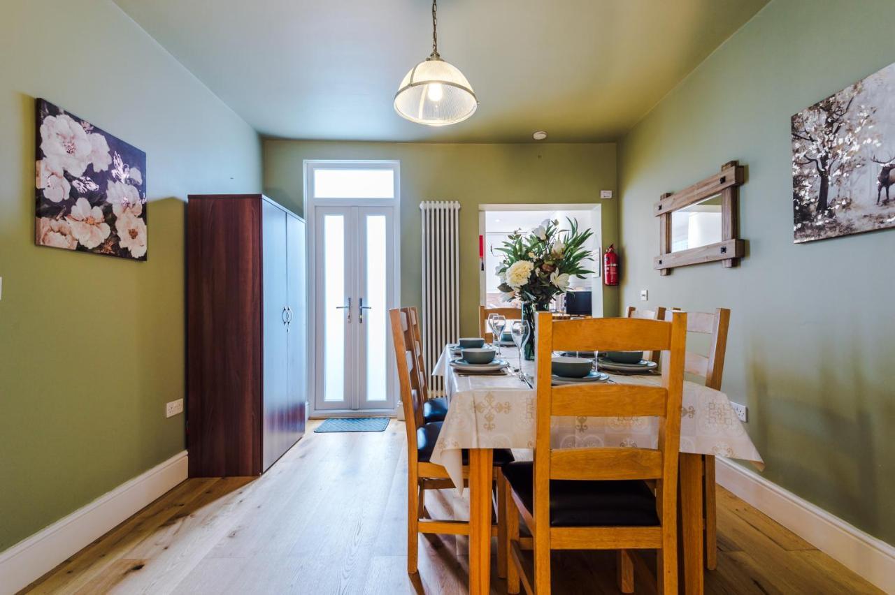New! Gorgeous 2-Bed Home In Chester City Centre By 53 Degrees Property - Incredible Location, Ideal For Small Groups - Sleeps 6! Экстерьер фото